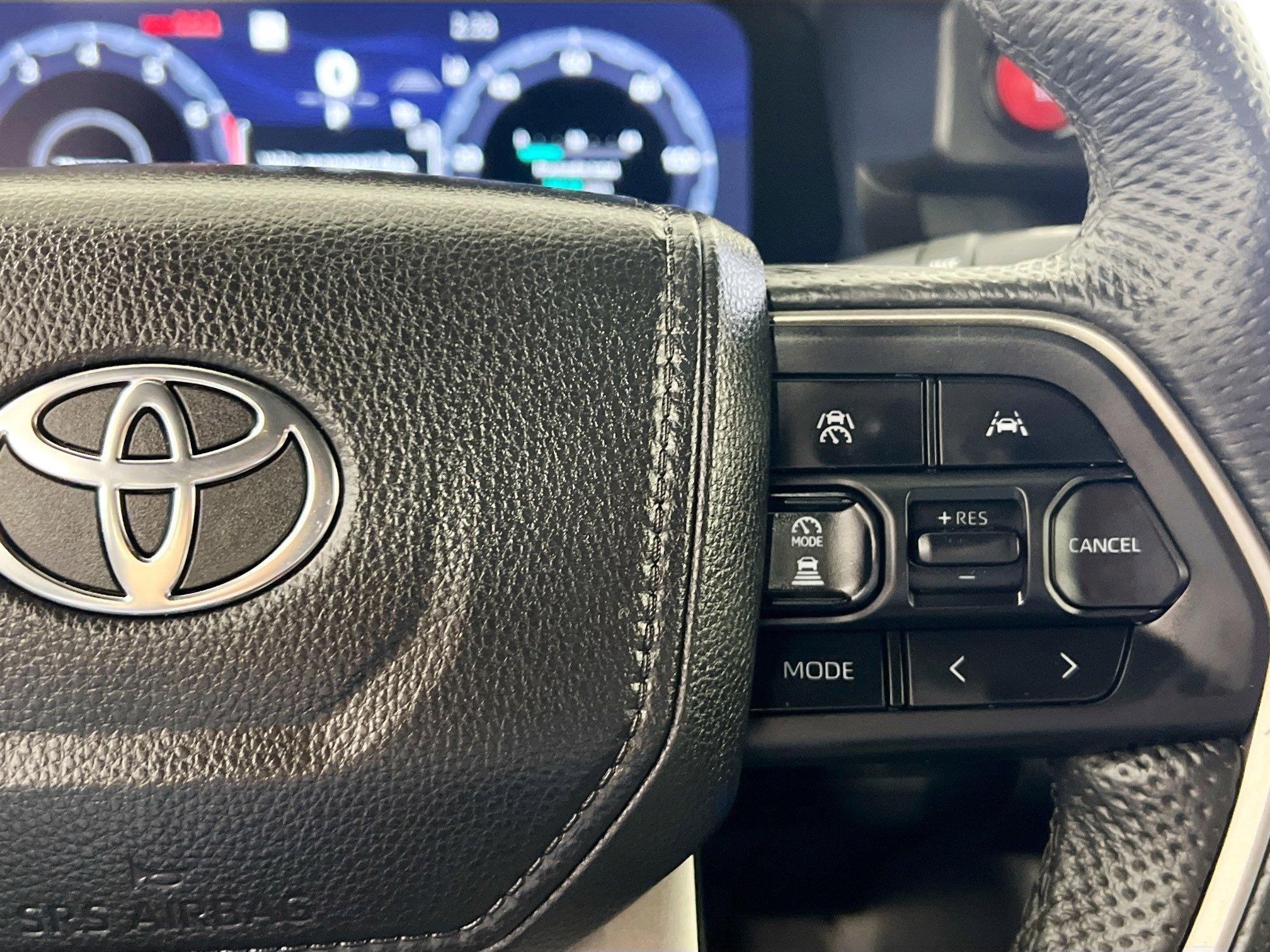 Used 2025 Toyota Tacoma TRD Sport image 19