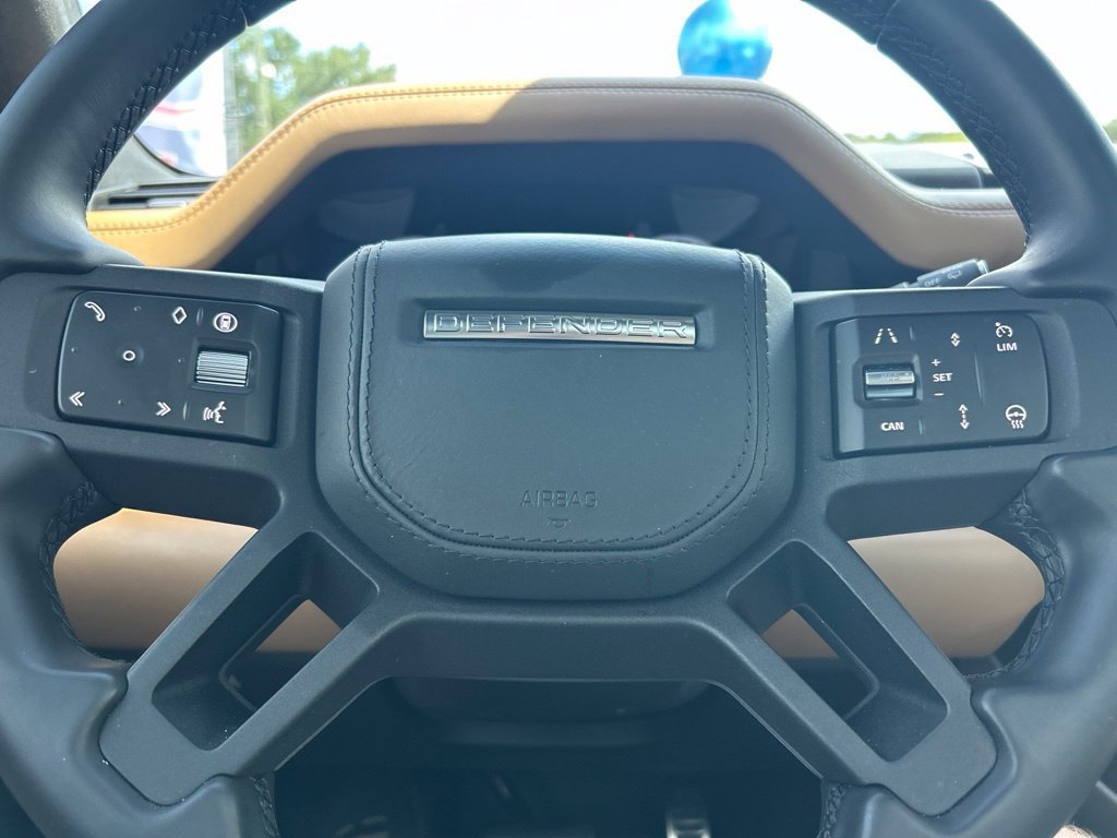 Used 2026 Land Rover Defender 130 X AWD/4WD image 23
