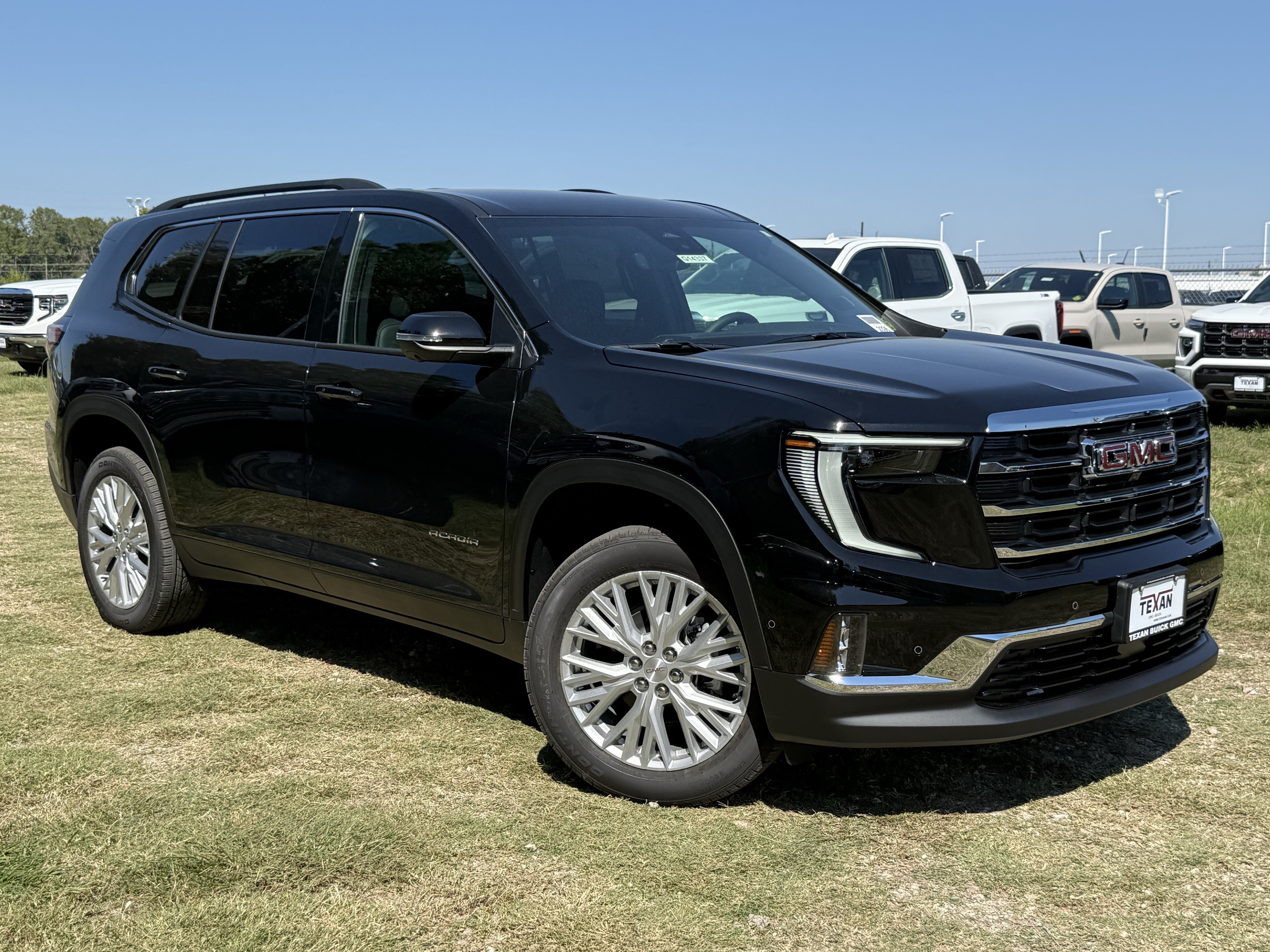 New 2026 GMC Acadia Elevation w/ Super Cruise Package FWD image 2