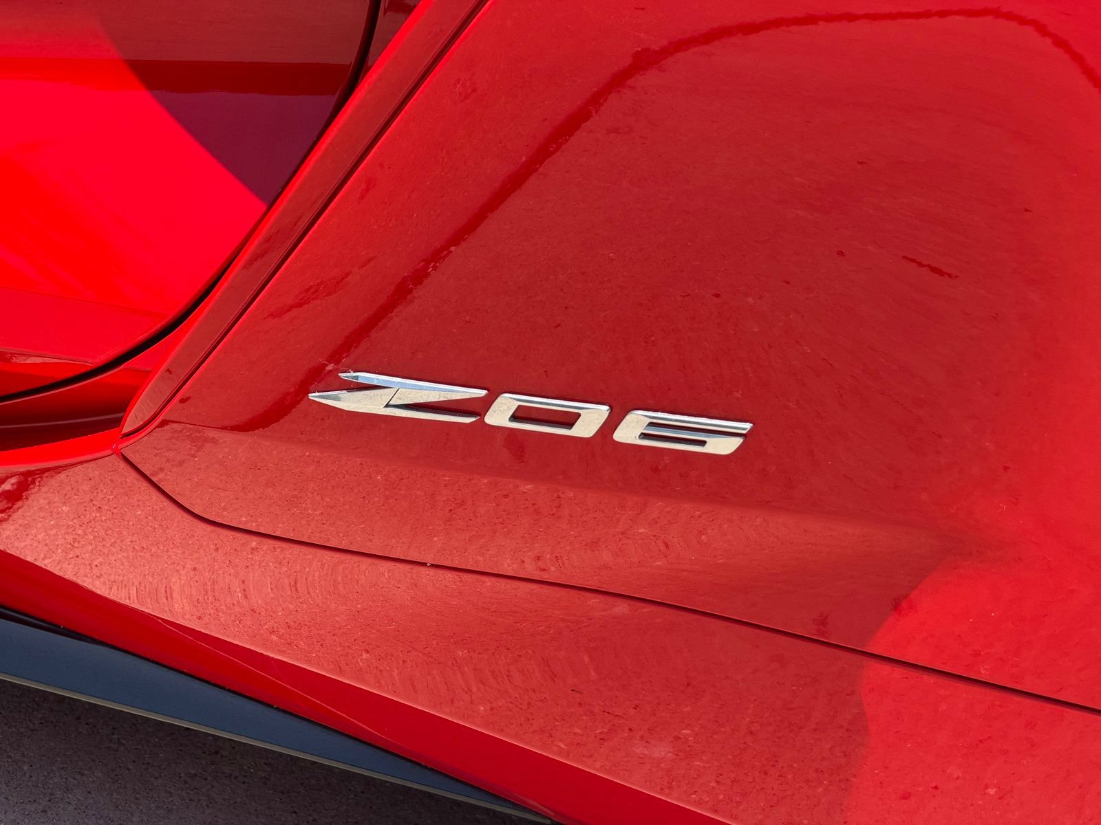 Used 2025 Chevrolet Corvette Z06 w/ Chrome Exterior Badge Package RWD image 13