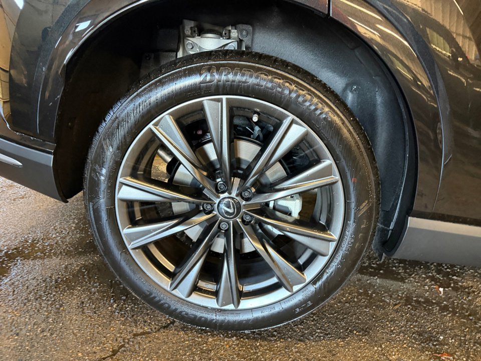 Used 2025 Lexus RX 350 F Sport w/ Convenience Package image 27