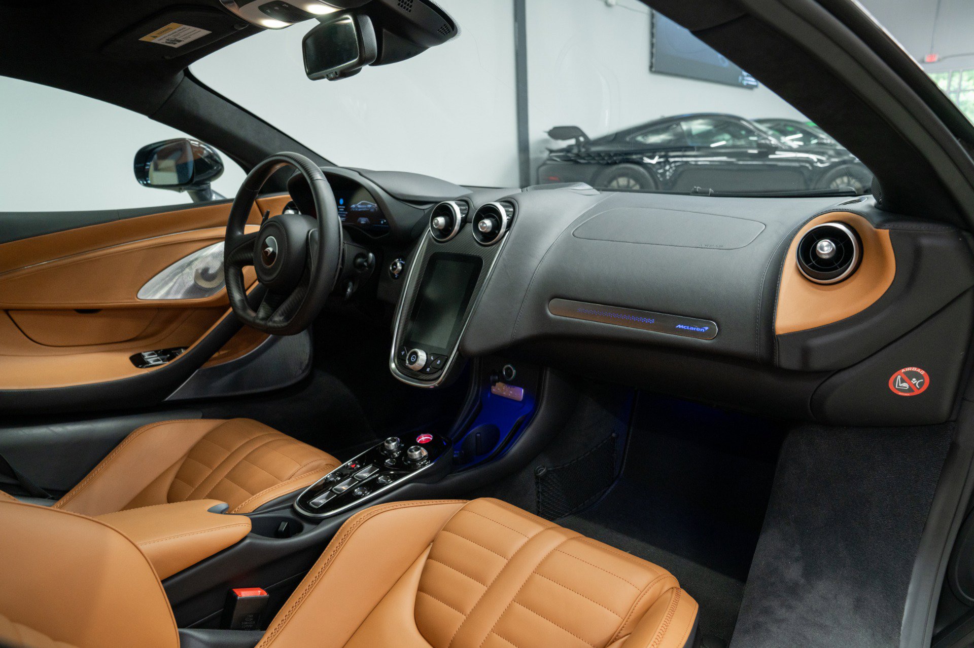 Used 2025 McLaren GTS RWD image 13