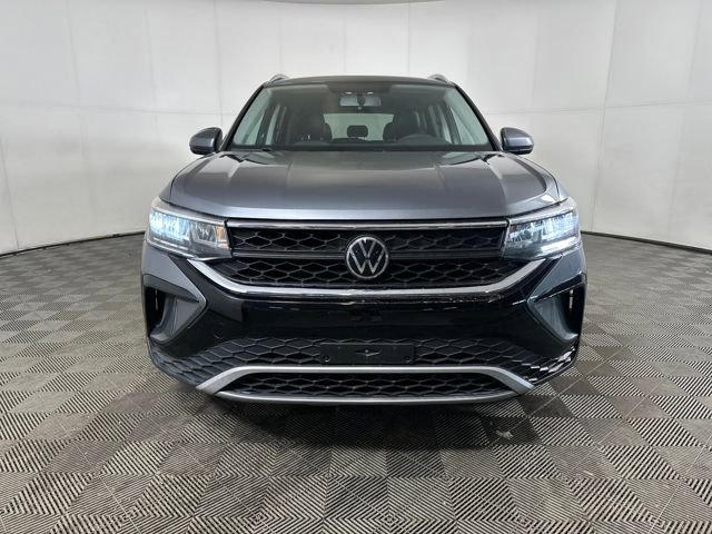 Used 2022 Volkswagen Taos SE image 8