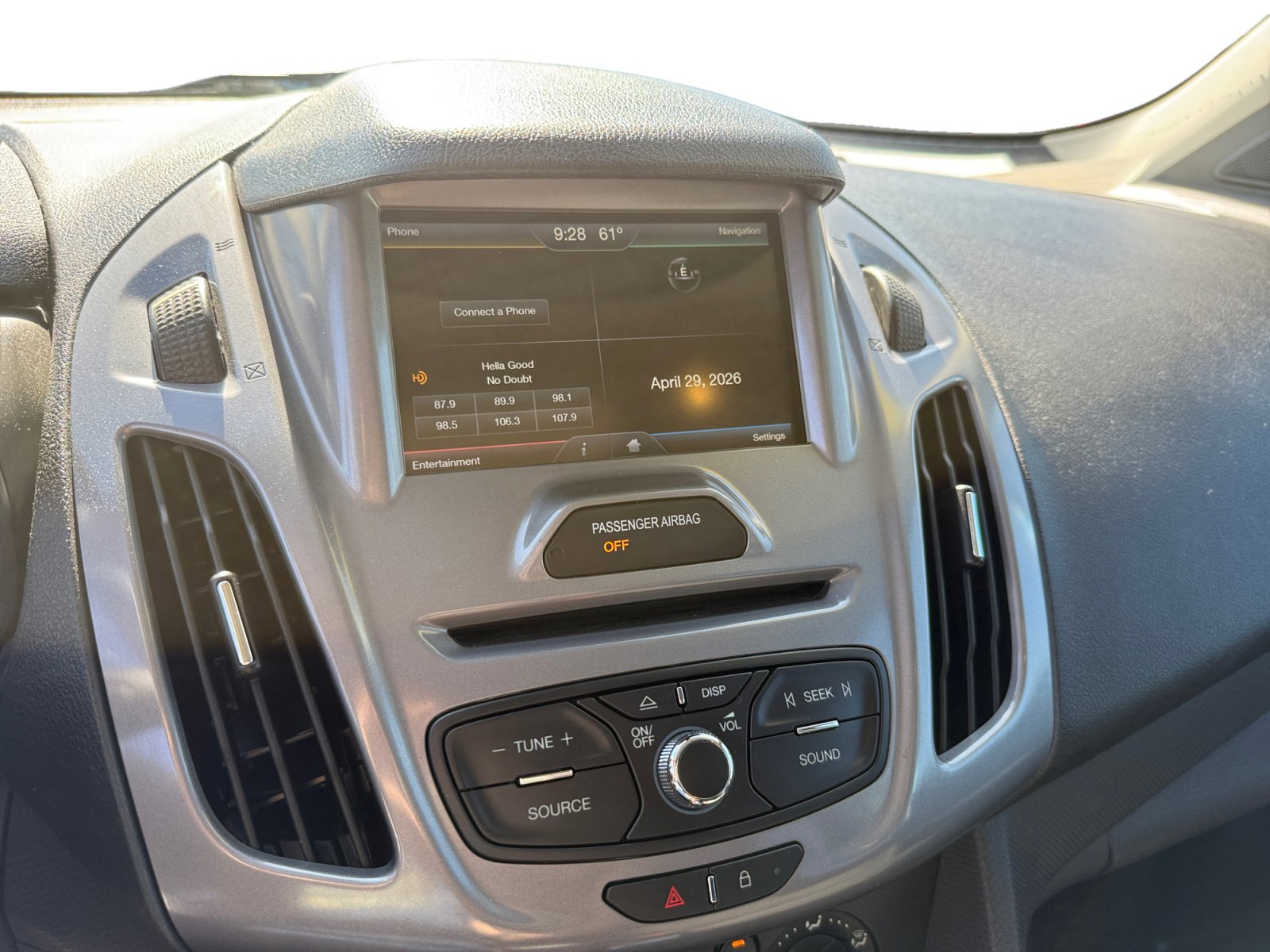 Used 2015 Ford Transit Connect XLT FWD image 12