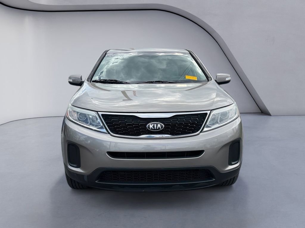 Used 2015 Kia Sorento LX image 8