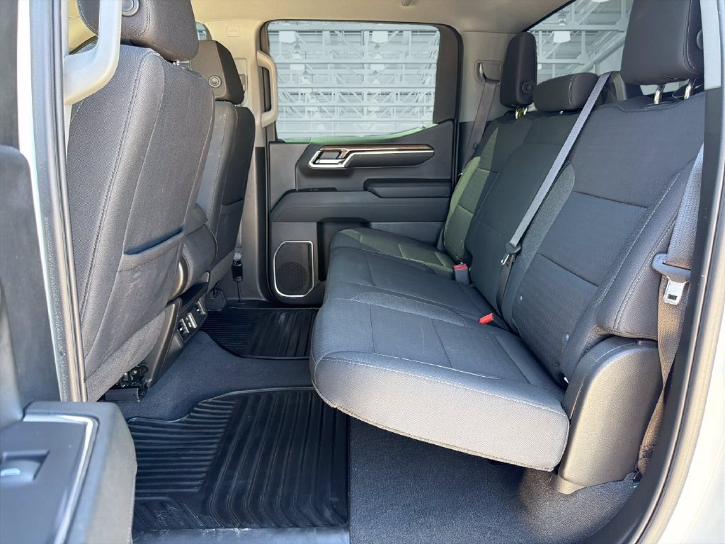 Certified 2024 Chevrolet Silverado 1500 LT w/ Z71 Off-Road Package AWD/4WD image 26