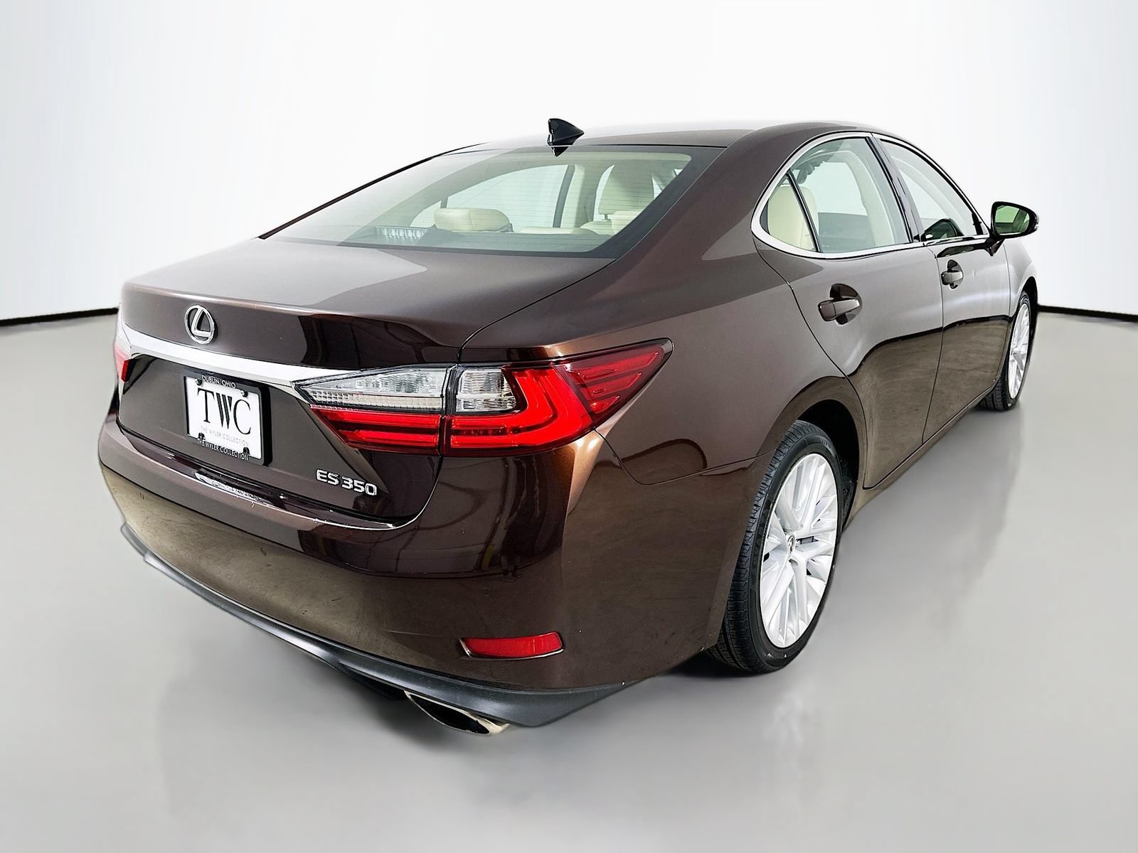 Used 2018 Lexus ES 350 w/ Luxury Package w/Wood Trim FWD image 5
