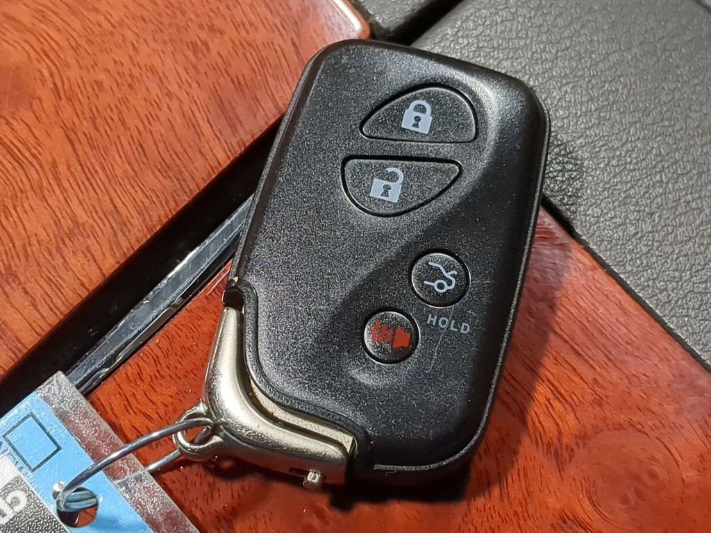 Used 2011 Lexus ES 350 image 39