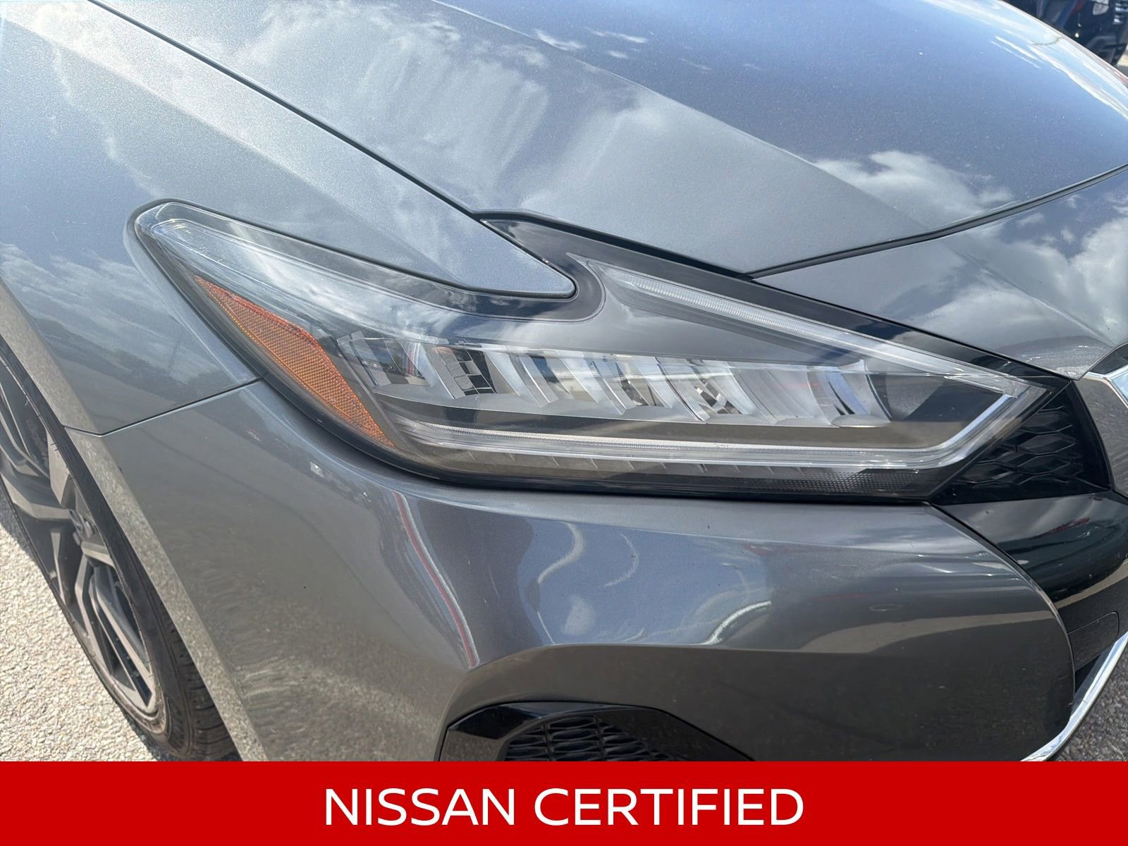 Used 2023 Nissan Maxima SV w/ Floor Mat Group FWD image 4