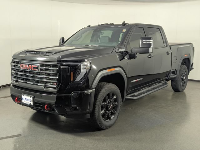 Used 2024 GMC Sierra 2500 AT4 w/ Technology Package AWD/4WD image 4