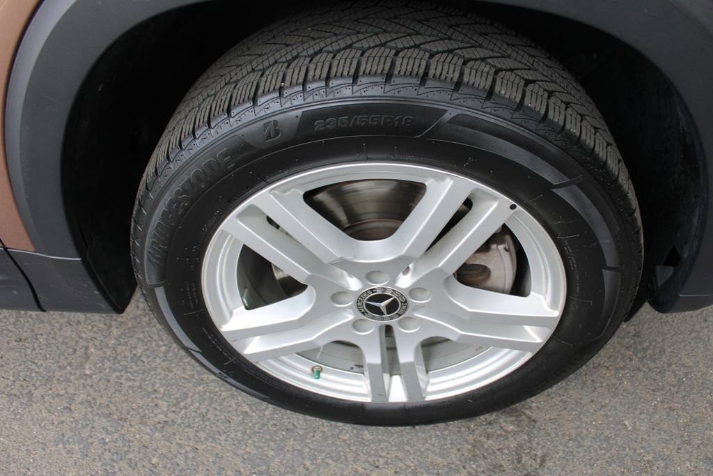 Used 2022 Mercedes-Benz GLB 250 4MATIC image 56