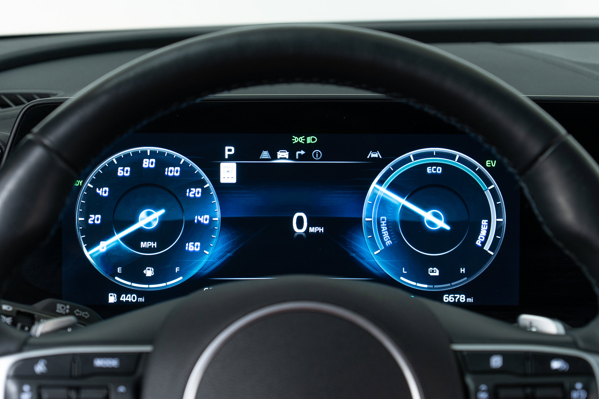 Used 2025 Kia Sportage SX Prestige image 18