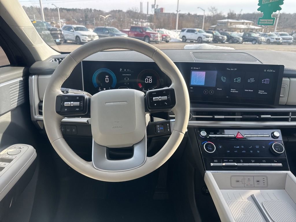 Used 2025 Hyundai Santa Fe SEL image 17