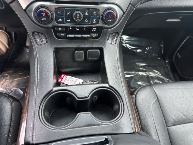 Used 2019 Chevrolet Suburban LT image 30