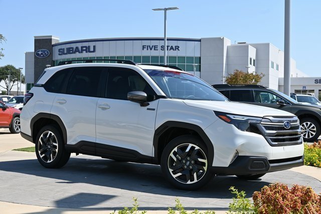 New 2025 Subaru Forester Premium