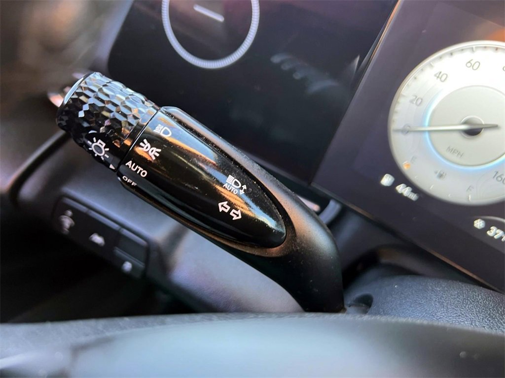 Certified 2023 Hyundai Elantra SEL w/ Convenience Package image 25