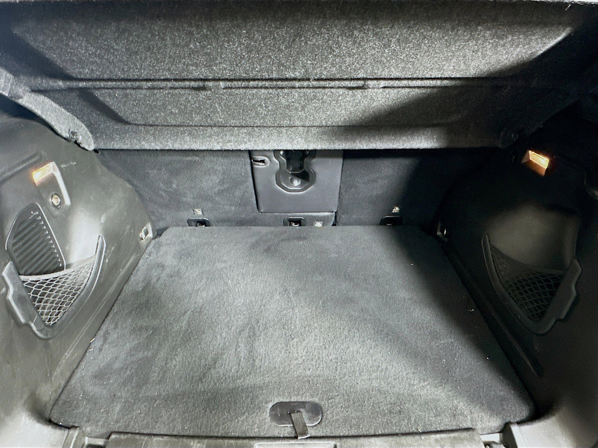Used 2016 Jeep Renegade Limited FWD image 29