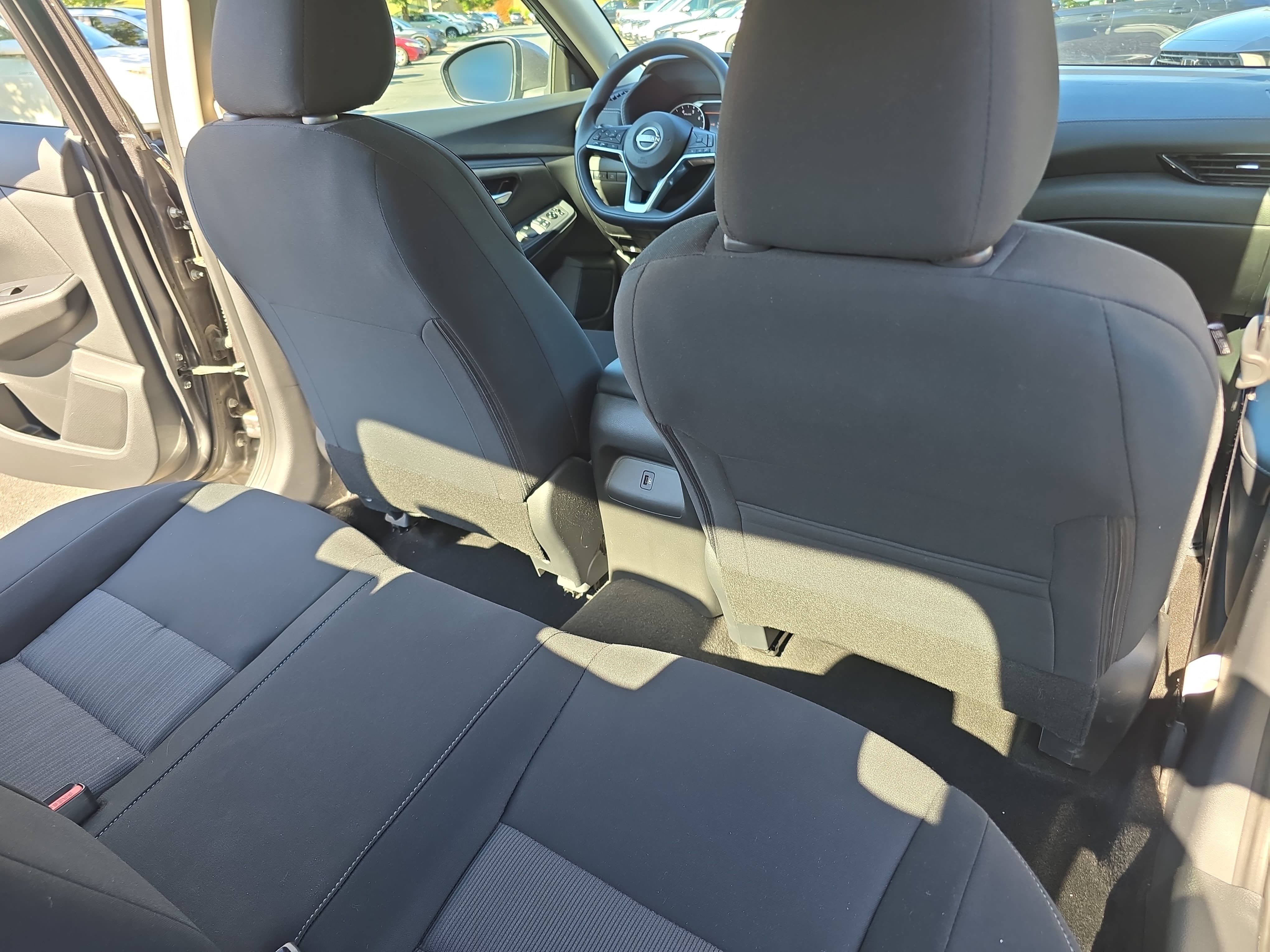 Certified 2024 Nissan Sentra SV FWD image 11
