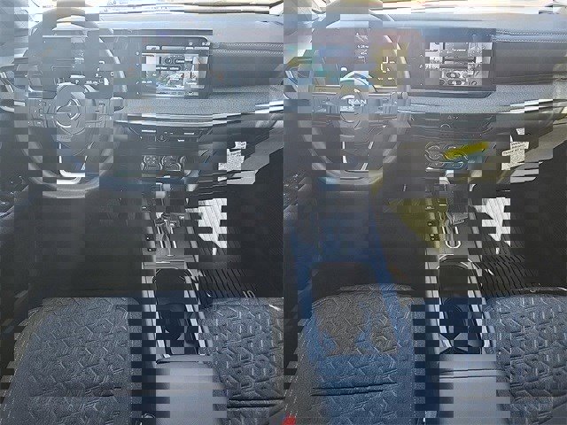 New 2025 Nissan Kicks SV image 10