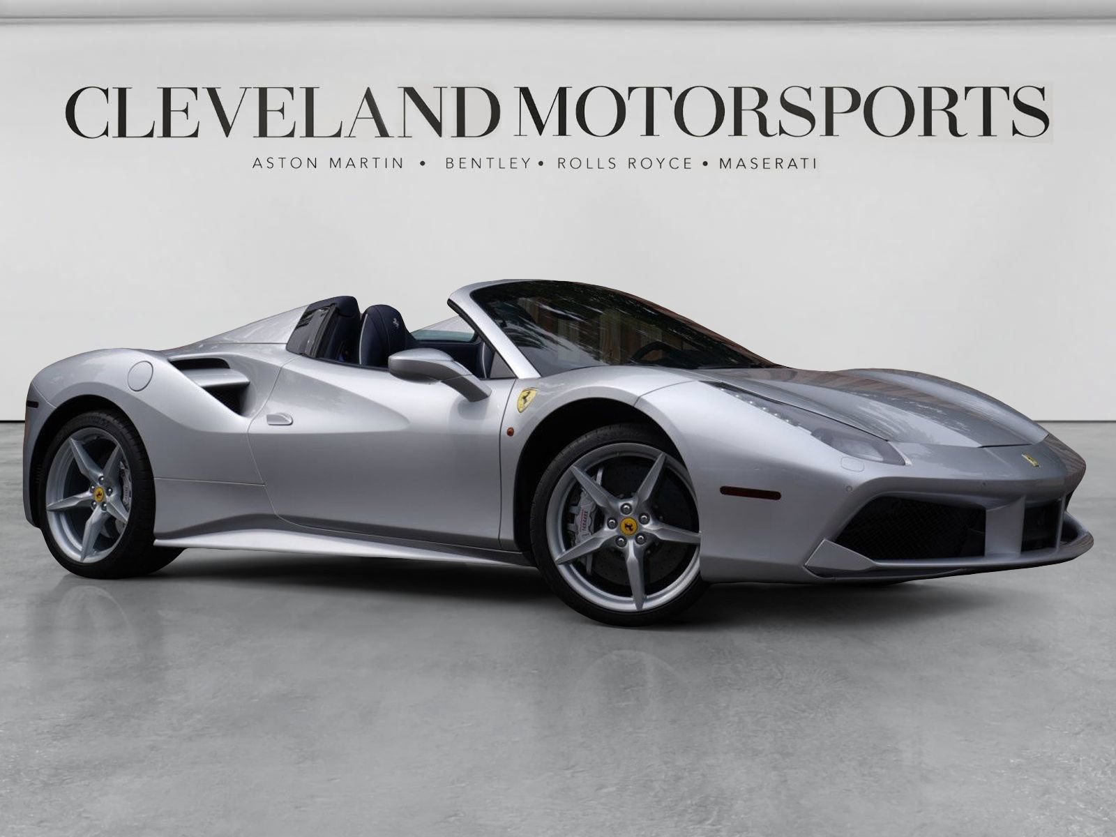 Used 2017 Ferrari 488 Spider RWD image 2