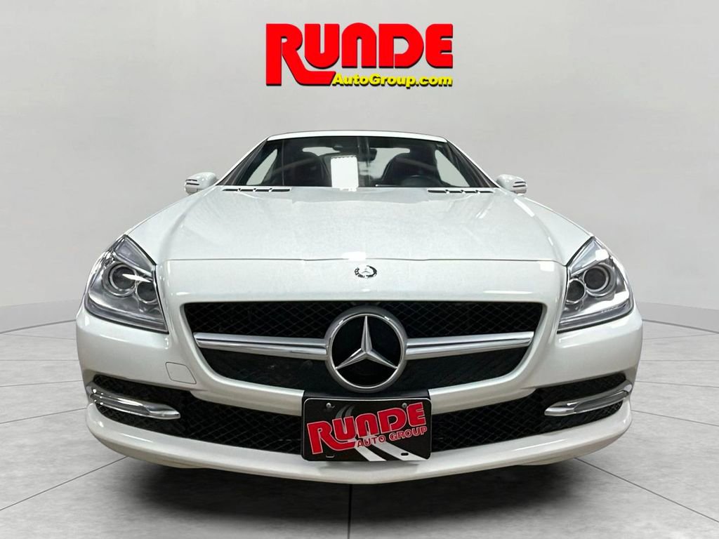 Used 2016 Mercedes-Benz SLK 300 image 8