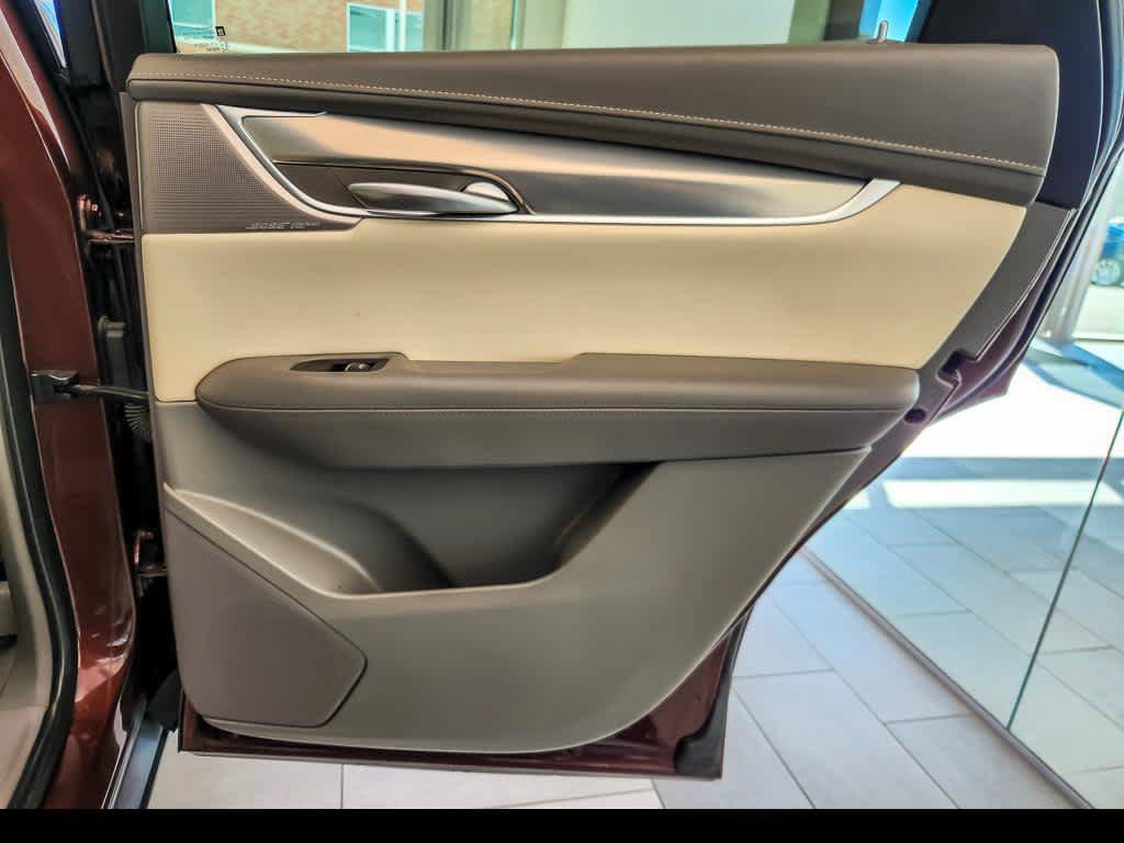 Used 2023 Cadillac XT5 Premium Luxury AWD/4WD image 24