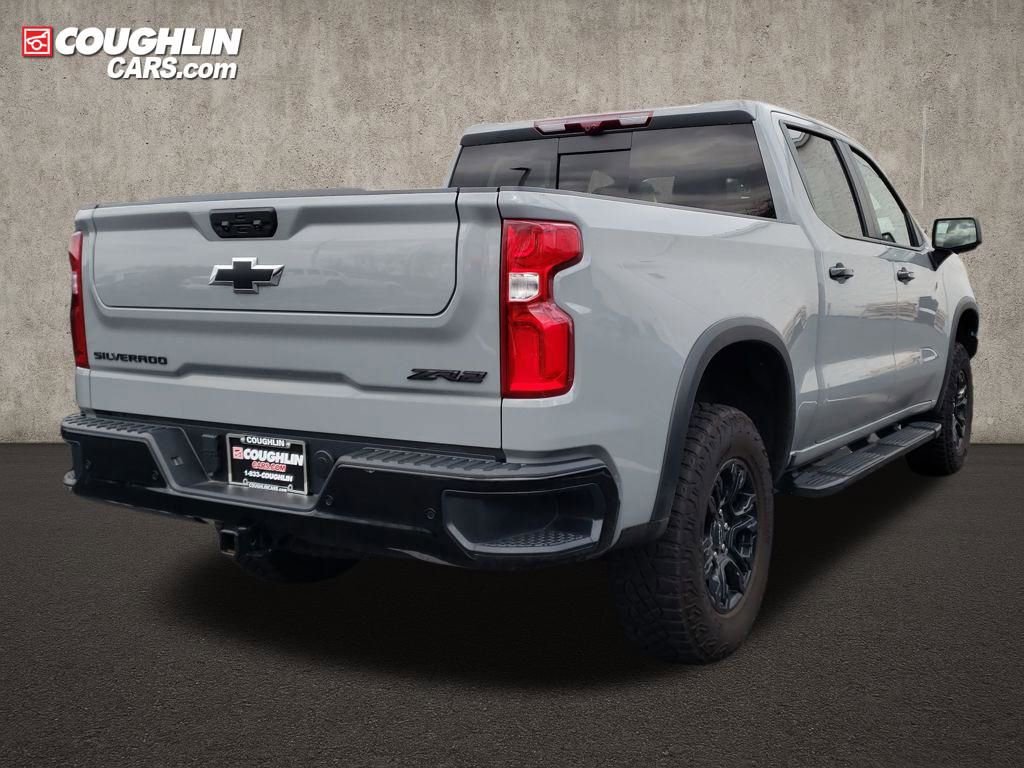 Used 2025 Chevrolet Silverado 1500 ZR2 w/ Technology Package image 6