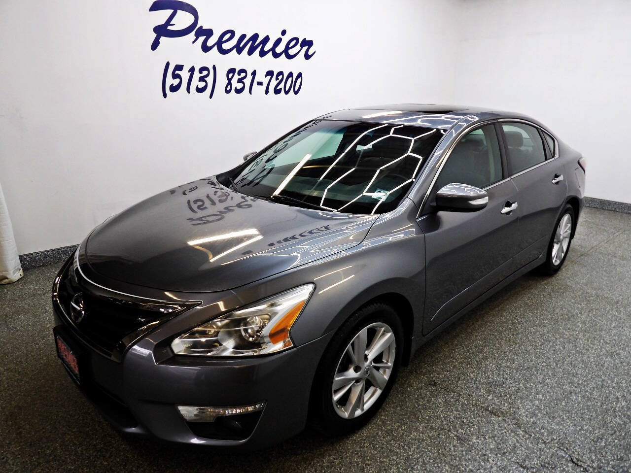 Used 2015 Nissan Altima 2.5 SL w/ Moonroof Package FWD image 1