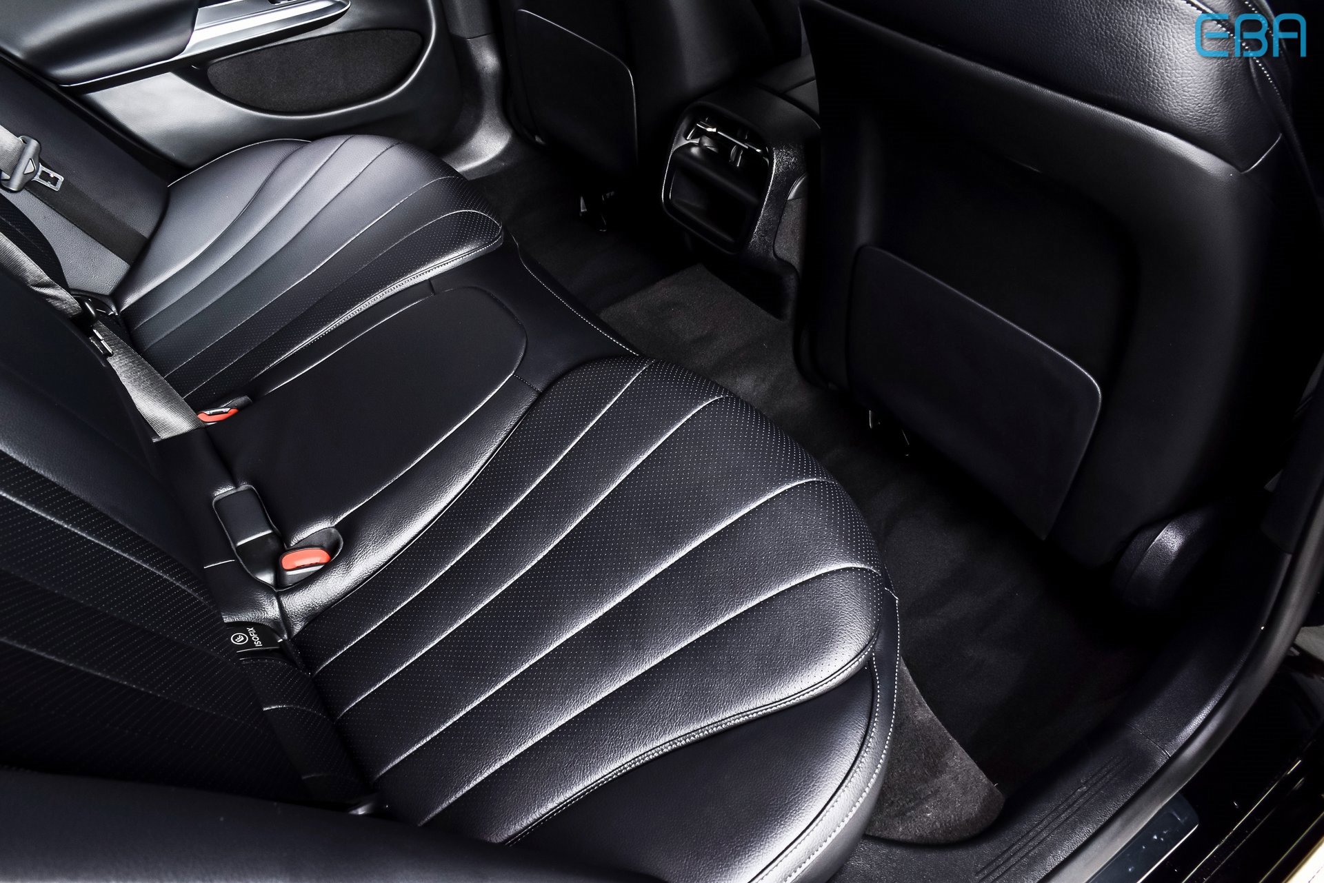 Used 2025 Mercedes-Benz E 350 4MATIC Sedan image 22