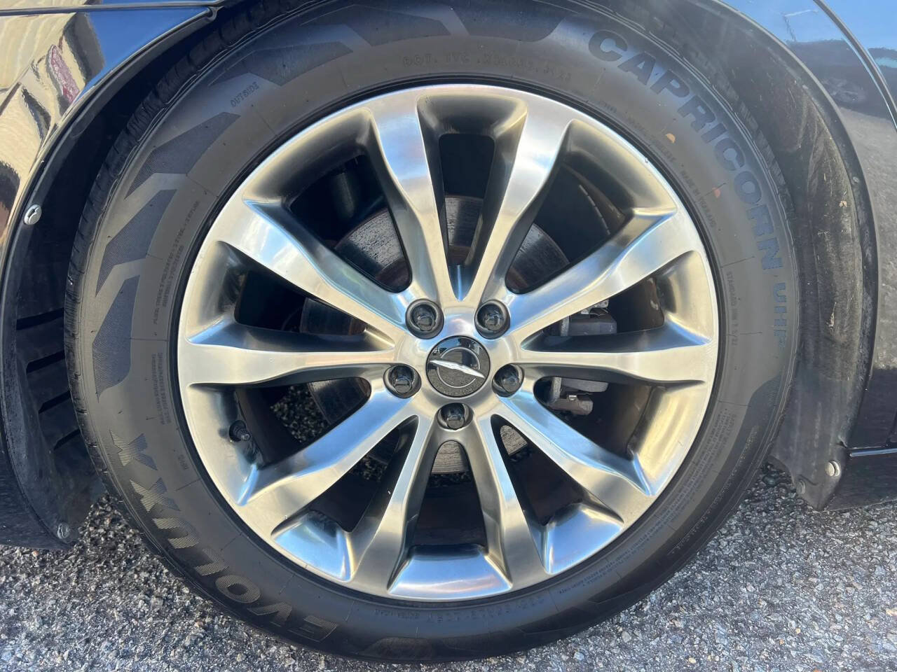 Used 2014 Chrysler 300 S AWD/4WD image 22