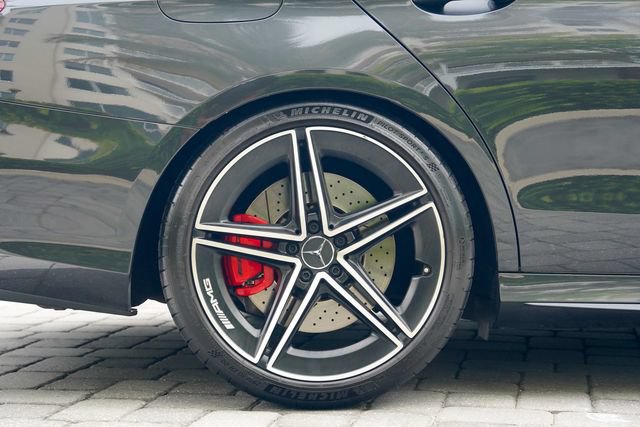 Used 2021 Mercedes-Benz E 63 AMG S image 30