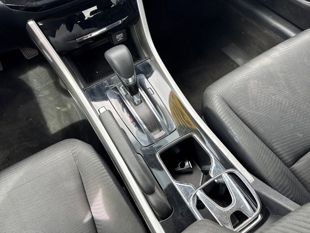 Used 2016 Honda Accord LX image 33