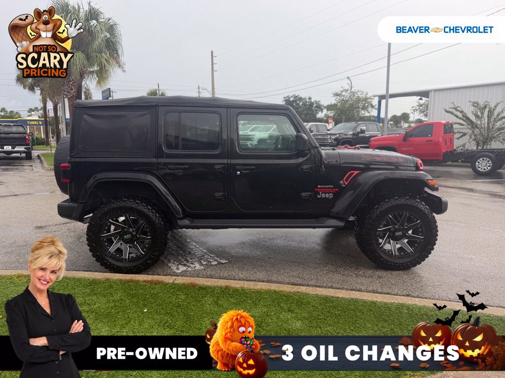 Used 2022 Jeep Wrangler Unlimited Sahara w/ Safety Group AWD/4WD image 3