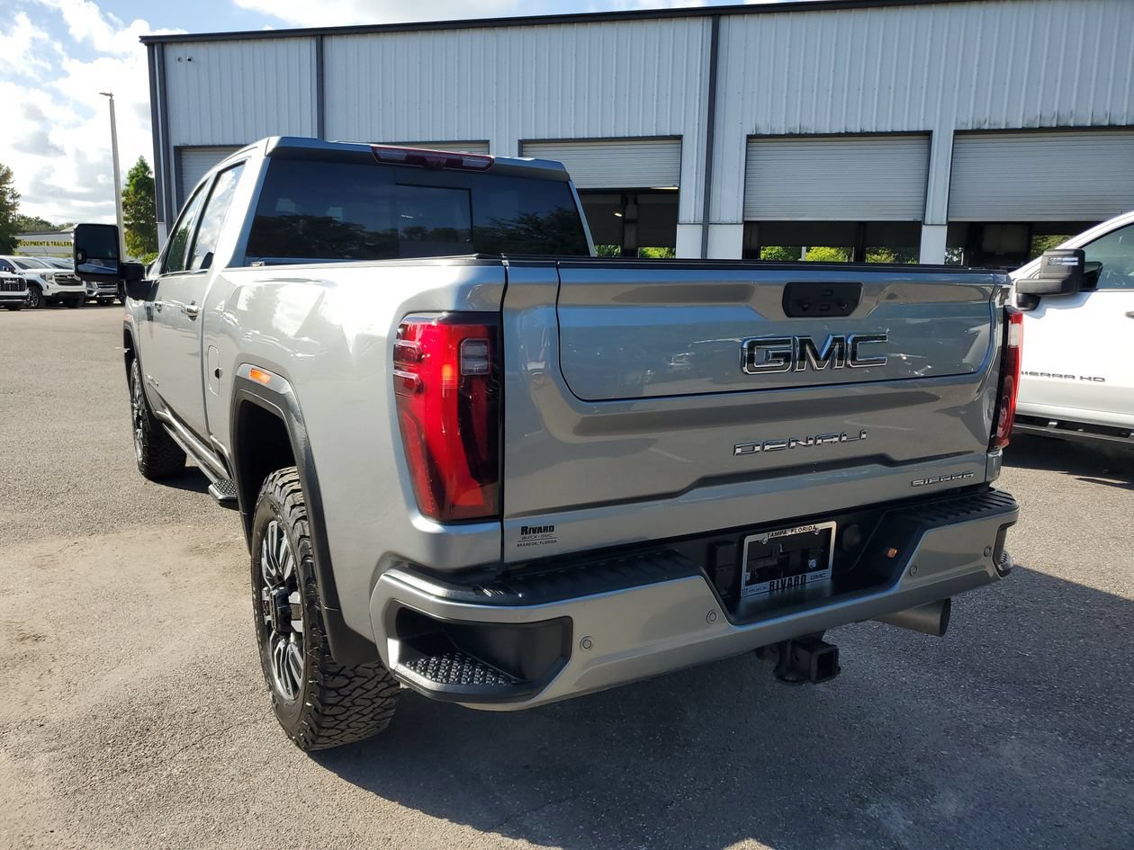 Used 2025 GMC Sierra 2500 Denali Ultimate AWD/4WD image 3