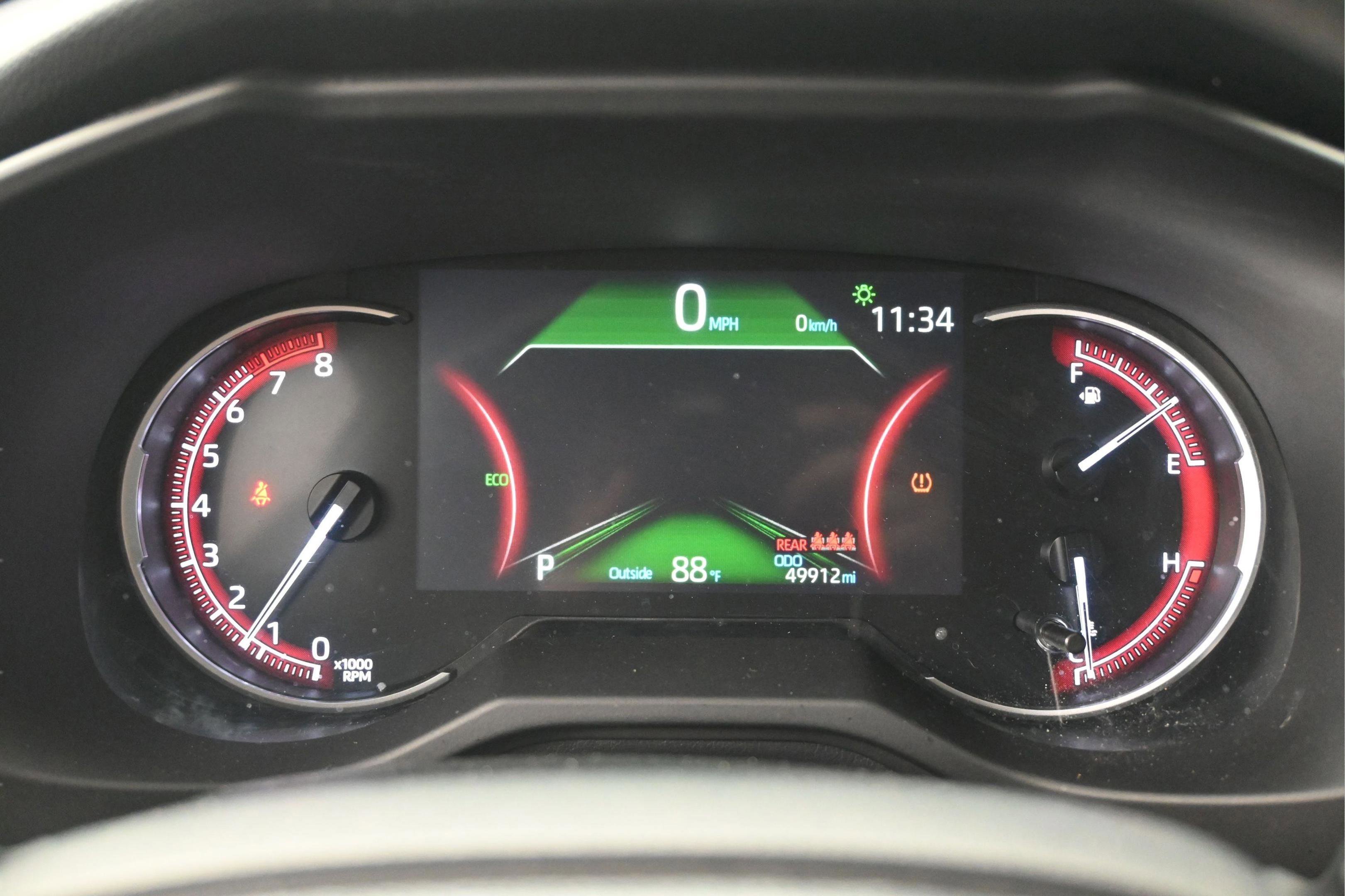 Used 2024 Toyota RAV4 XLE AWD/4WD image 26