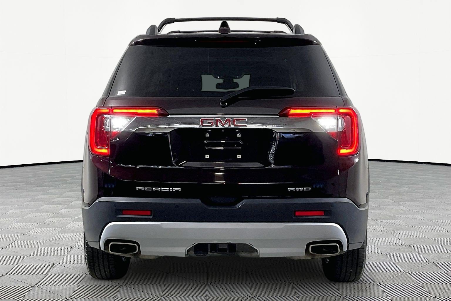Used 2021 GMC Acadia SLT w/ LPO, Adventure Package AWD/4WD image 6