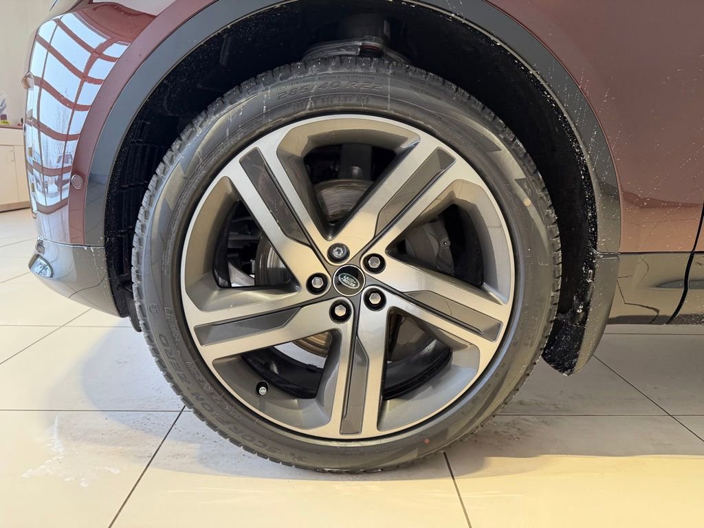 New 2026 Land Rover Discovery Limited Edition AWD/4WD image 10