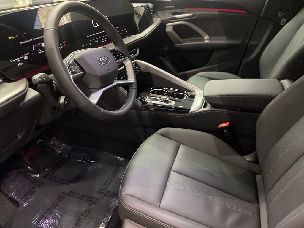 New 2025 Audi Q5 Premium Plus image 4