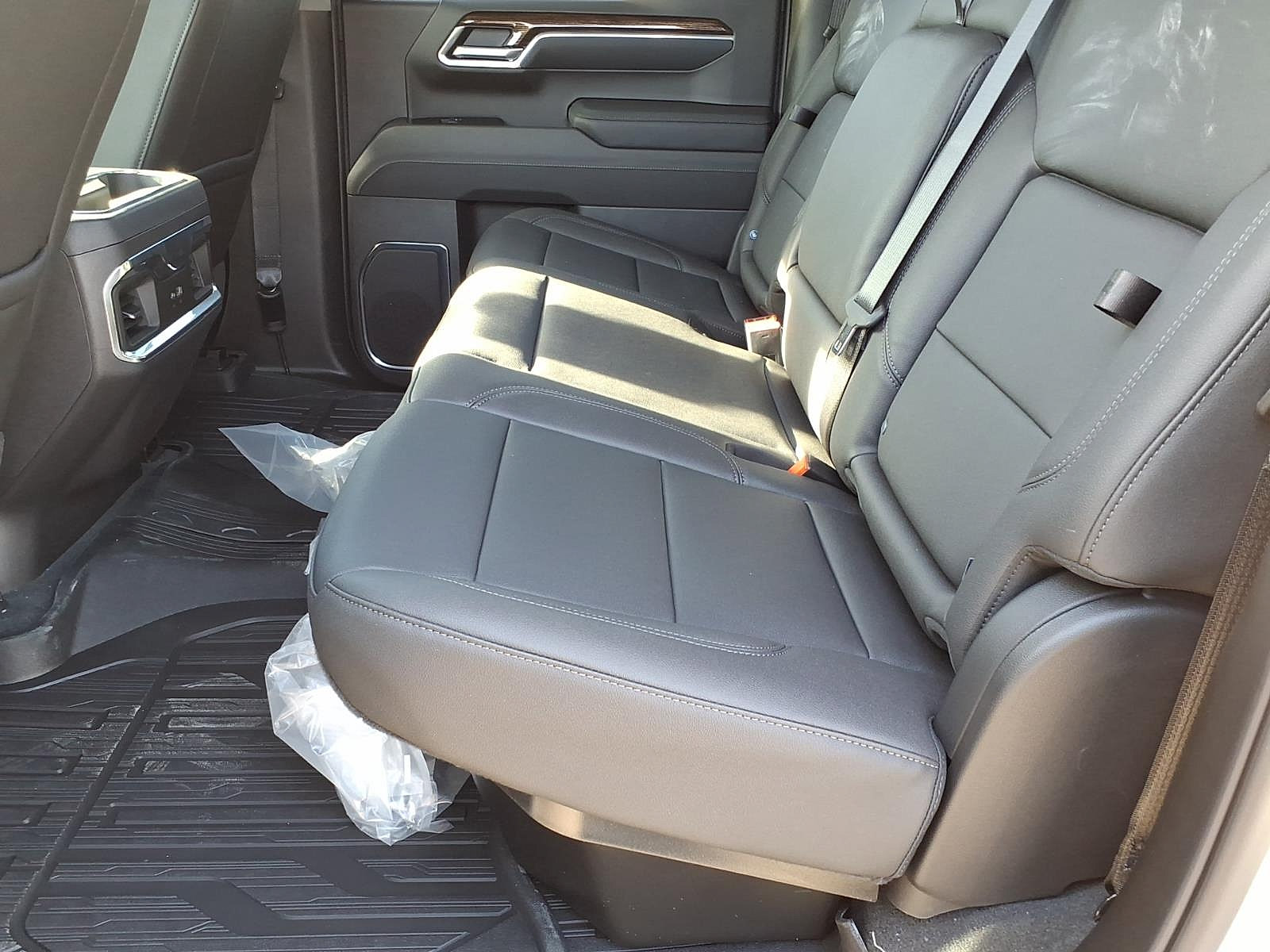 New 2026 GMC Sierra 1500 Elevation w/ Elevation Premium Package AWD/4WD image 11