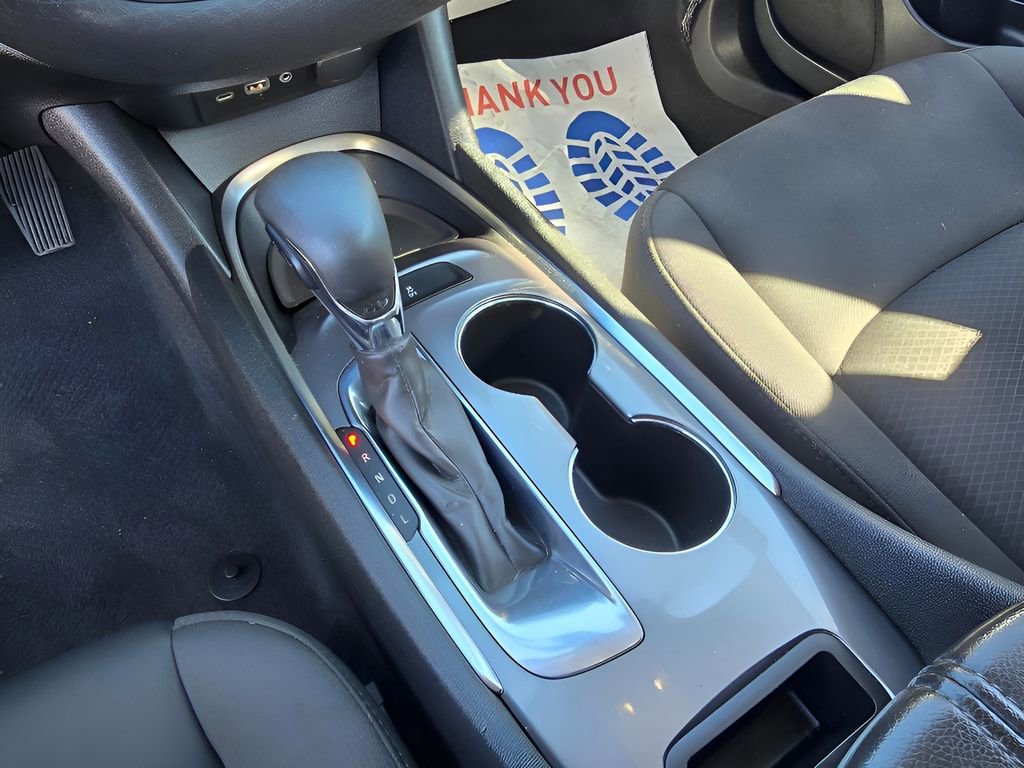 Used 2021 Chevrolet Malibu LT image 19