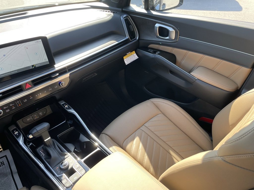 New 2026 Kia Sorento SX Prestige w/ Olive Brown Leather Package image 26