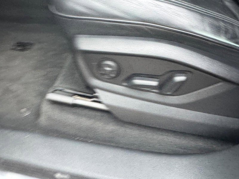 Used 2018 Audi Q7 3.0T Premium Plus w/ Premium Plus Package image 16