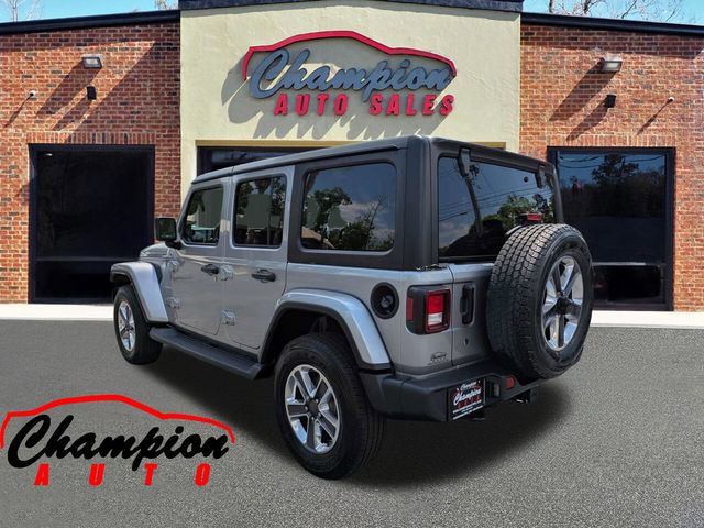 Used 2018 Jeep Wrangler Unlimited Sahara AWD/4WD image 9