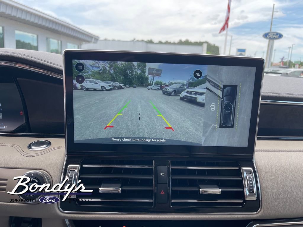 Used 2024 Lincoln Navigator L Reserve image 6