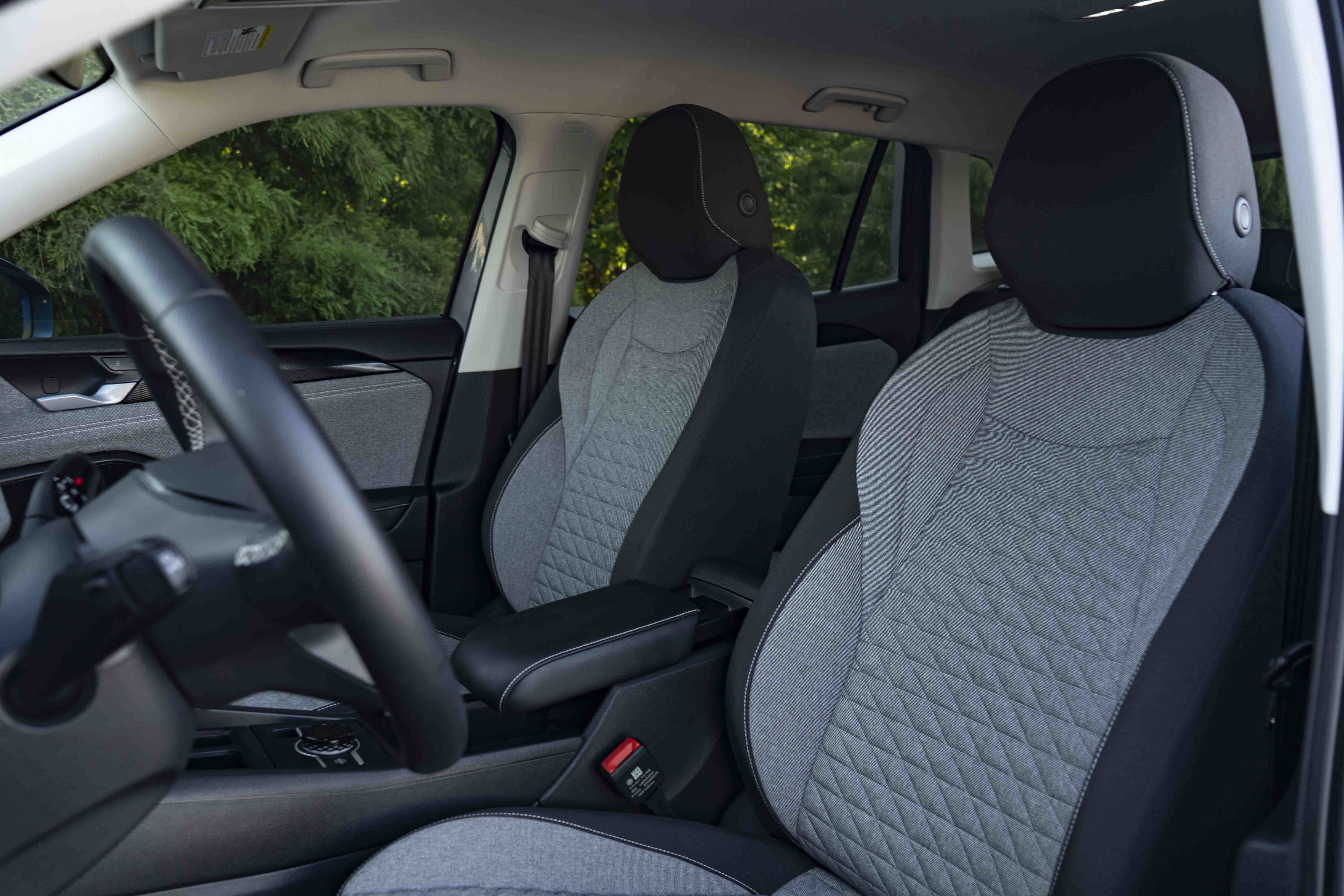 Certified 2026 Volkswagen Tiguan S FWD image 16