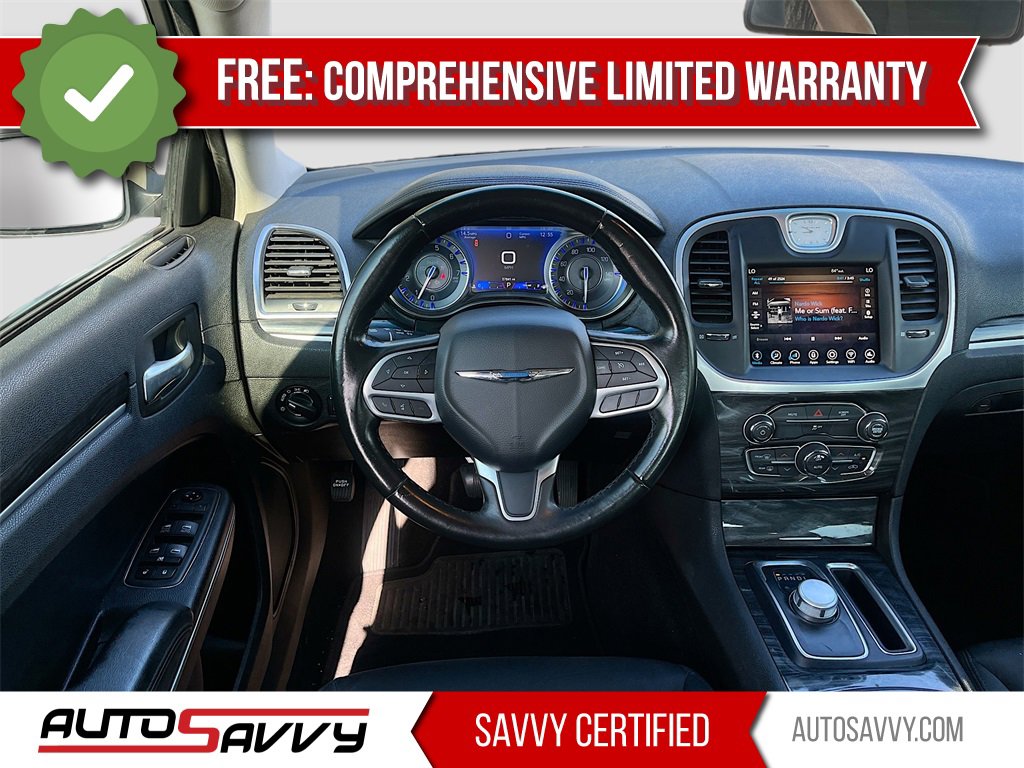 Used 2020 Chrysler 300 Touring w/ Sport Appearance Package image 20