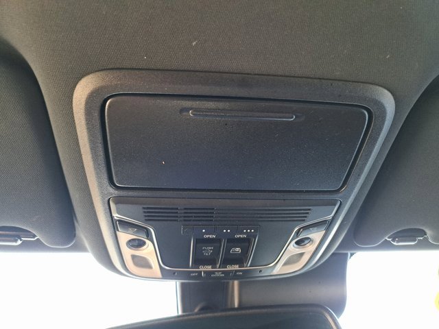 Used 2019 Honda Ridgeline Black Edition image 15