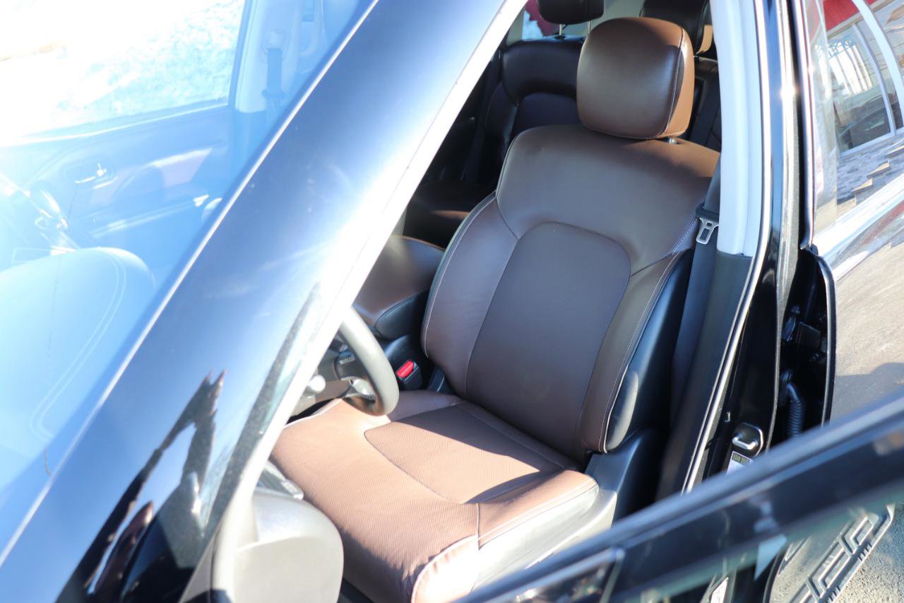 Used 2023 INFINITI QX80 Premium Select w/ Cargo Package image 11