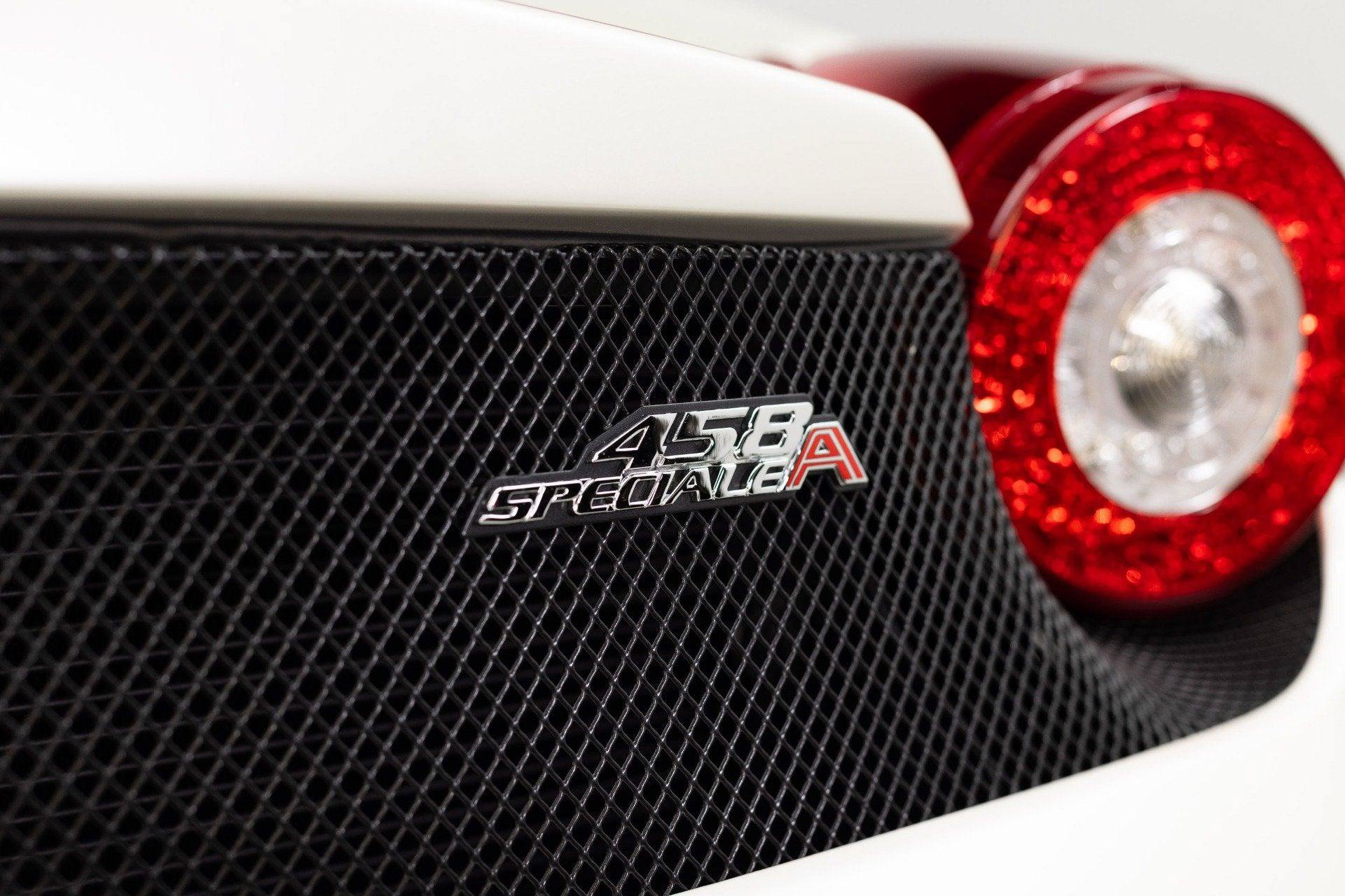 Certified 2015 Ferrari 458 Speciale A RWD image 53