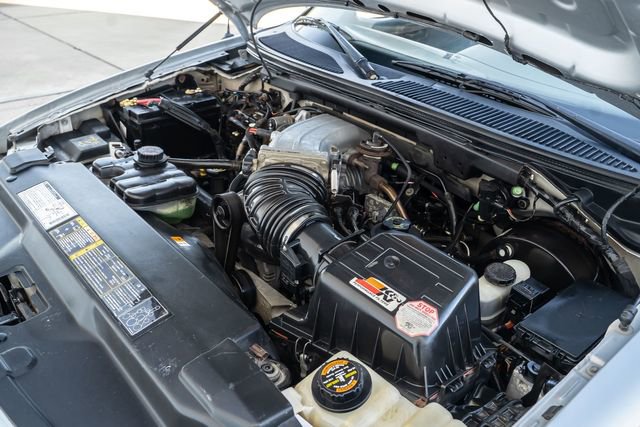 Used 2001 Ford F150 Lightning image 31